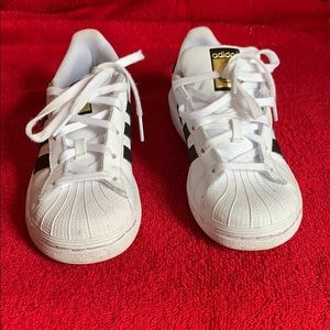 Adidas Superstar Original - youth size 1